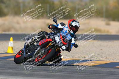 media/Jan-14-2024-SoCal Trackdays (Sun) [[2e55ec21a6]]/Turn 6 (125pm)/